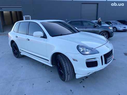 Porsche Cayenne 2008 белый - фото 6