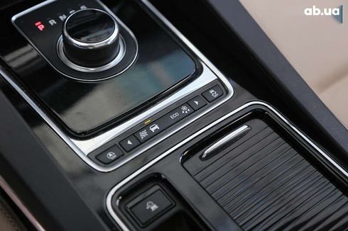 Jaguar F-Pace 2017 - фото 22
