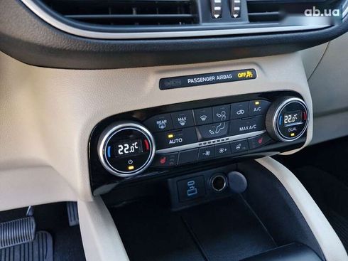 Ford Escape 2021 - фото 29