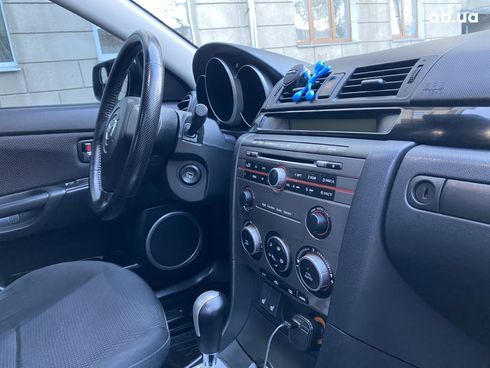 Mazda 3 2006 синий - фото 19