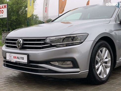 Volkswagen Passat 2020 - фото 11