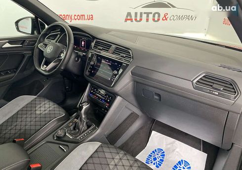 Volkswagen Tiguan 2021 - фото 18