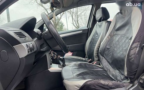 Opel Astra 2009 - фото 9