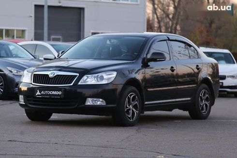 Skoda Octavia 2010 - фото 3