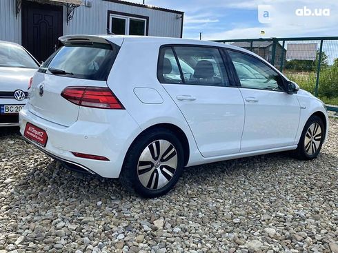 Volkswagen e-Golf 2019 - фото 11