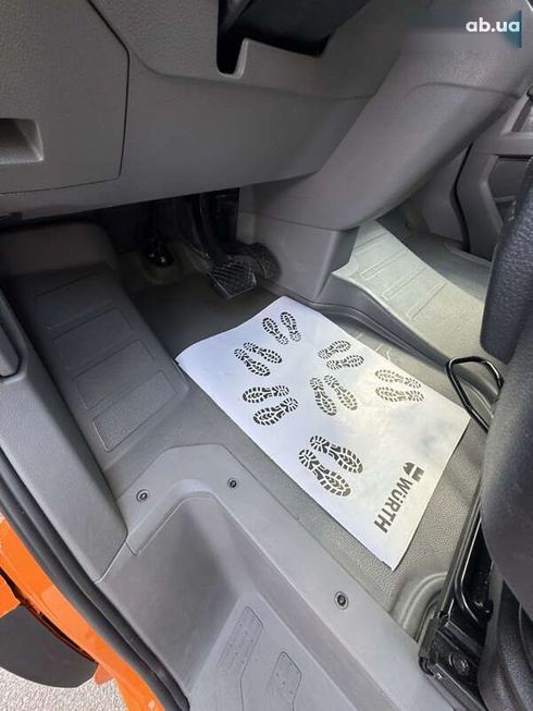 Volkswagen Crafter 2021 - фото 14