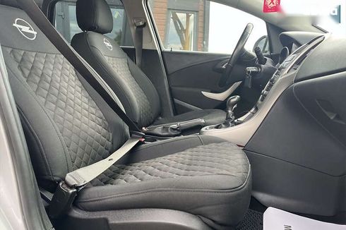 Opel Astra 2012 - фото 21