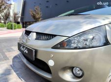 Продажа б/у Mitsubishi Grandis в Киеве - купить на Автобазаре