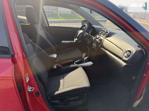 Suzuki Vitara 2016 - фото 18