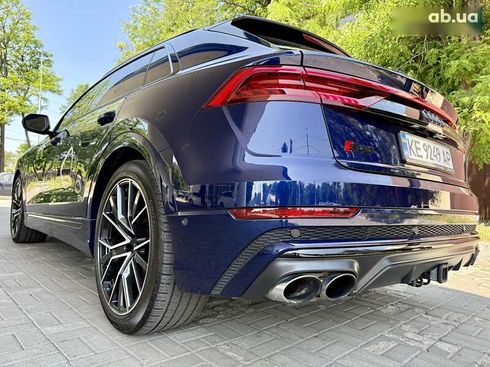 Audi SQ8 2021 - фото 18