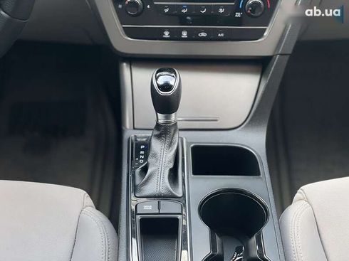 Hyundai Sonata 2017 - фото 19