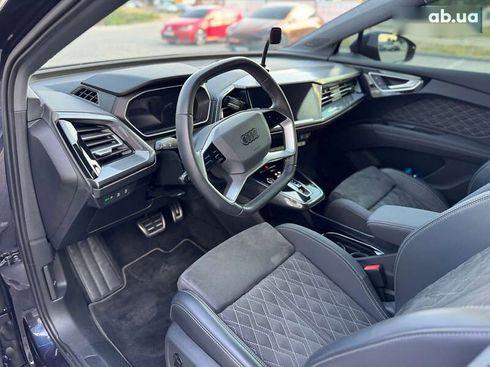 Audi Q4 e-tron 2023 - фото 23