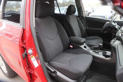 Toyota RAV4 2006 - фото 12