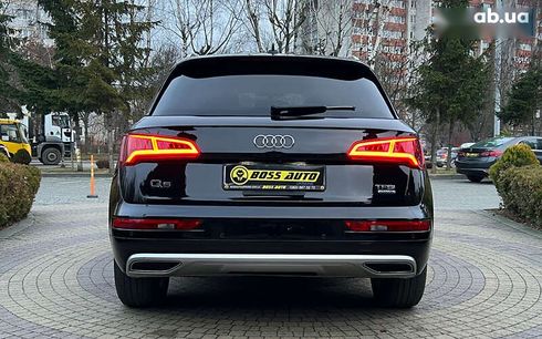 Audi Q5 2018 - фото 6