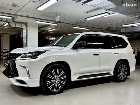 Lexus LX 2019 - фото 12