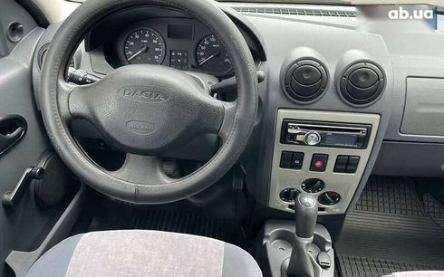 Dacia Logan 2012 - фото 10
