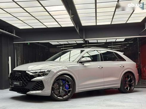 Audi RS Q8 2025 - фото 8