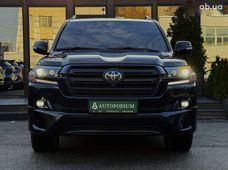 Продаж вживаних Toyota в Київській області - купити на Автобазарі