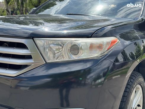 Toyota Highlander 2010 черный - фото 9
