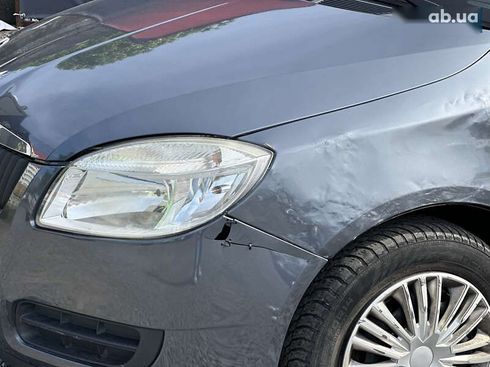 Skoda Fabia 2008 - фото 5
