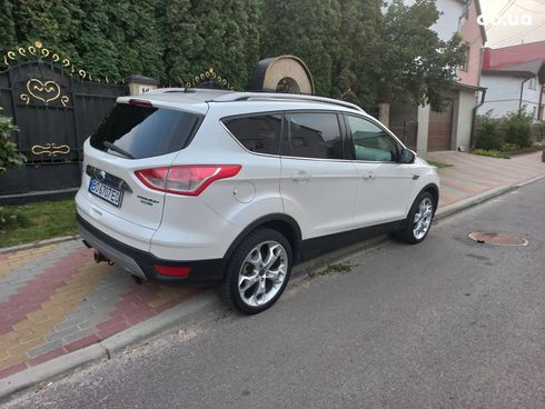 Ford Escape 2014 белый - фото 8