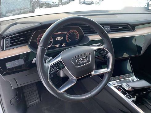 Audi Q8 e-tron 2023 - фото 13