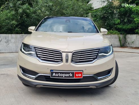 Lincoln MKX 2015 бежевый - фото 2