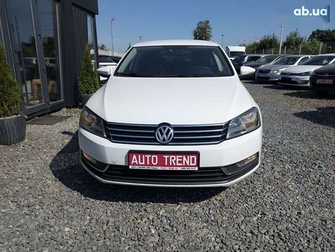 Volkswagen Passat 2013 - фото 2