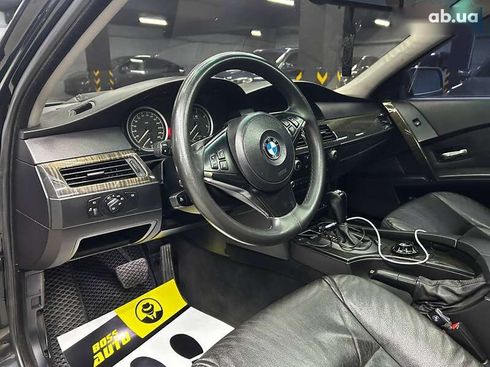 BMW 5 серия 2004 - фото 10
