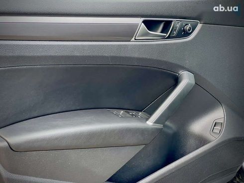 Volkswagen Passat 2016 - фото 17