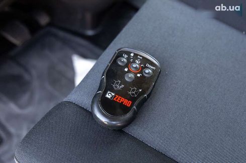 Renault Master 2018 - фото 24