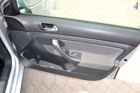 Volkswagen Jetta 2005 - фото 22