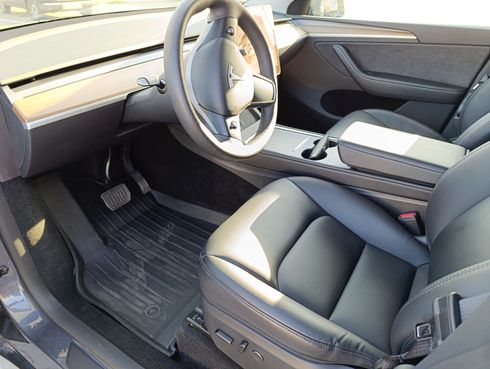 Tesla Model Y 2023 серый - фото 8