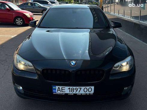 BMW 5 серия 2012 - фото 3