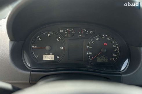 Volkswagen Polo 2006 - фото 14