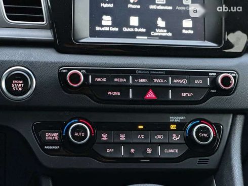 Kia Niro 2019 - фото 22