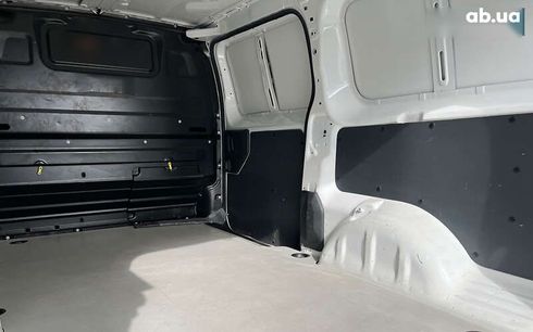Opel Vivaro 2019 - фото 24