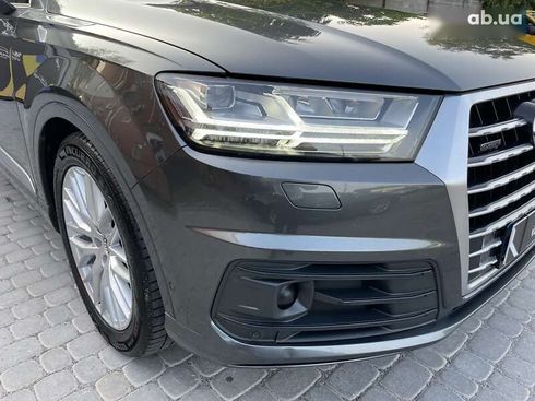 Audi Q7 2018 - фото 30
