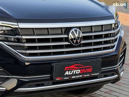 Volkswagen Touareg 2022 - фото 16