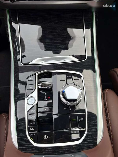 BMW X7 2022 - фото 21