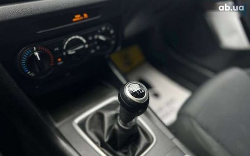 Mazda 3 2015 - фото 16