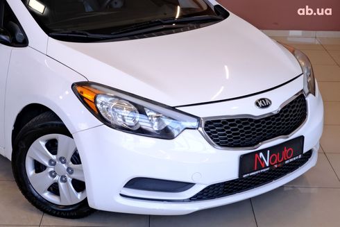 Kia Forte 2017 белый - фото 3
