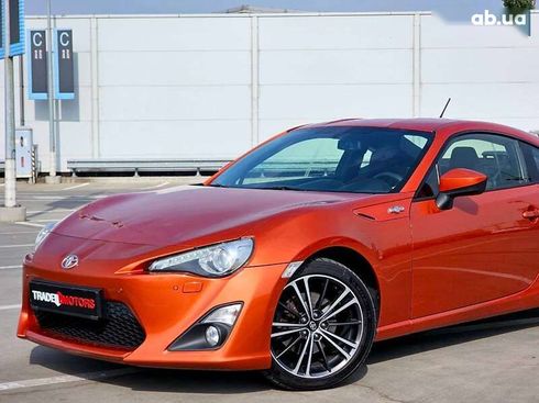 Toyota GT 86 2012 - фото 9