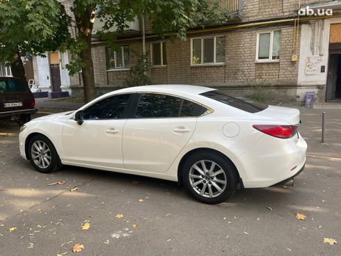 Mazda 6 2017 белый - фото 12