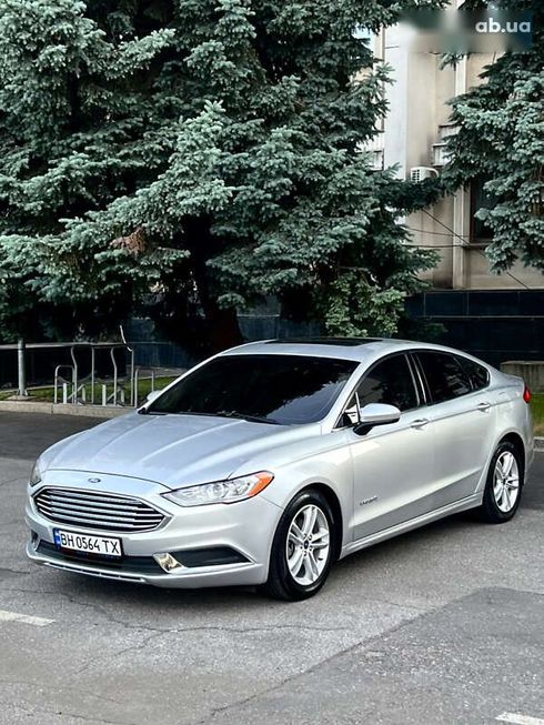 Ford Fusion 2017 - фото 8