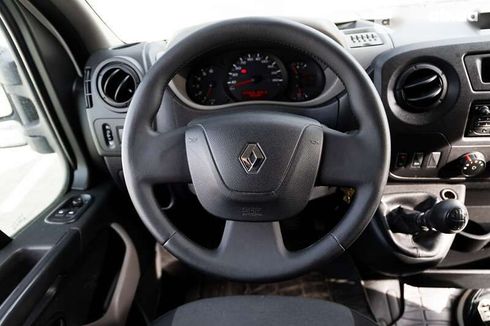 Renault Master 2017 - фото 17