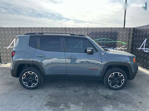 Jeep Renegade 2018 - фото 5