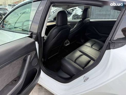 Tesla Model 3 2023 - фото 7