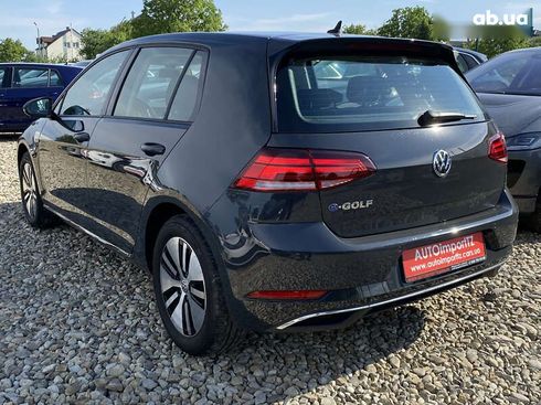 Volkswagen e-Golf 2020 - фото 10