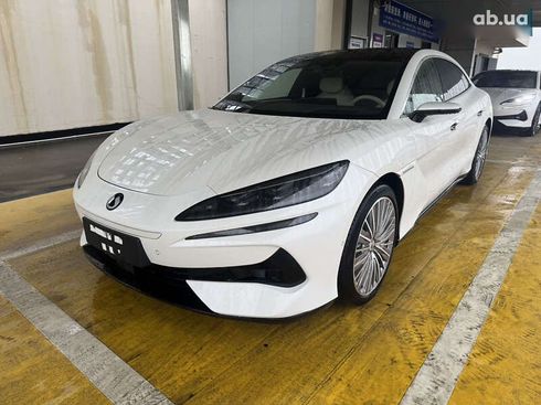 Denza Z9 2024 - фото 2